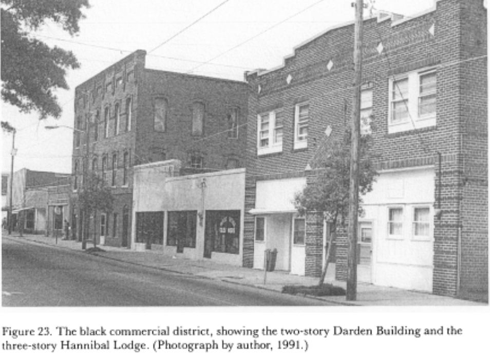 The 500 block — at the end of its glory. | Black Wide-Awake